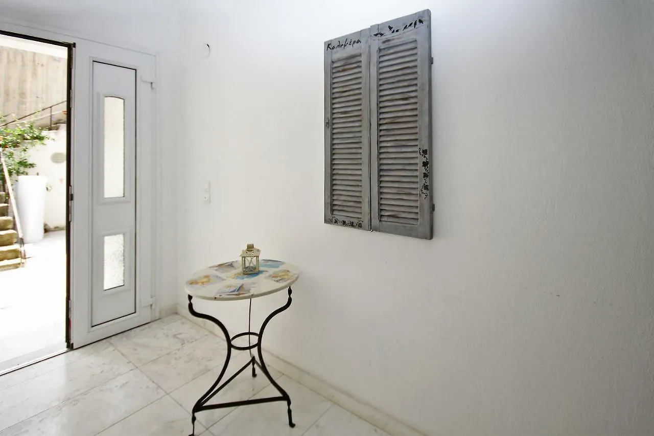 Menexe Apartments-Korali Neos Marmaras Apartment
